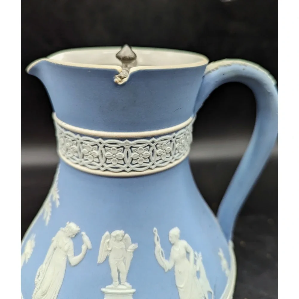 Antique Wedgwood Blue Jasperware Etruscan Syrup Pitcher W/Lid England 7.25*